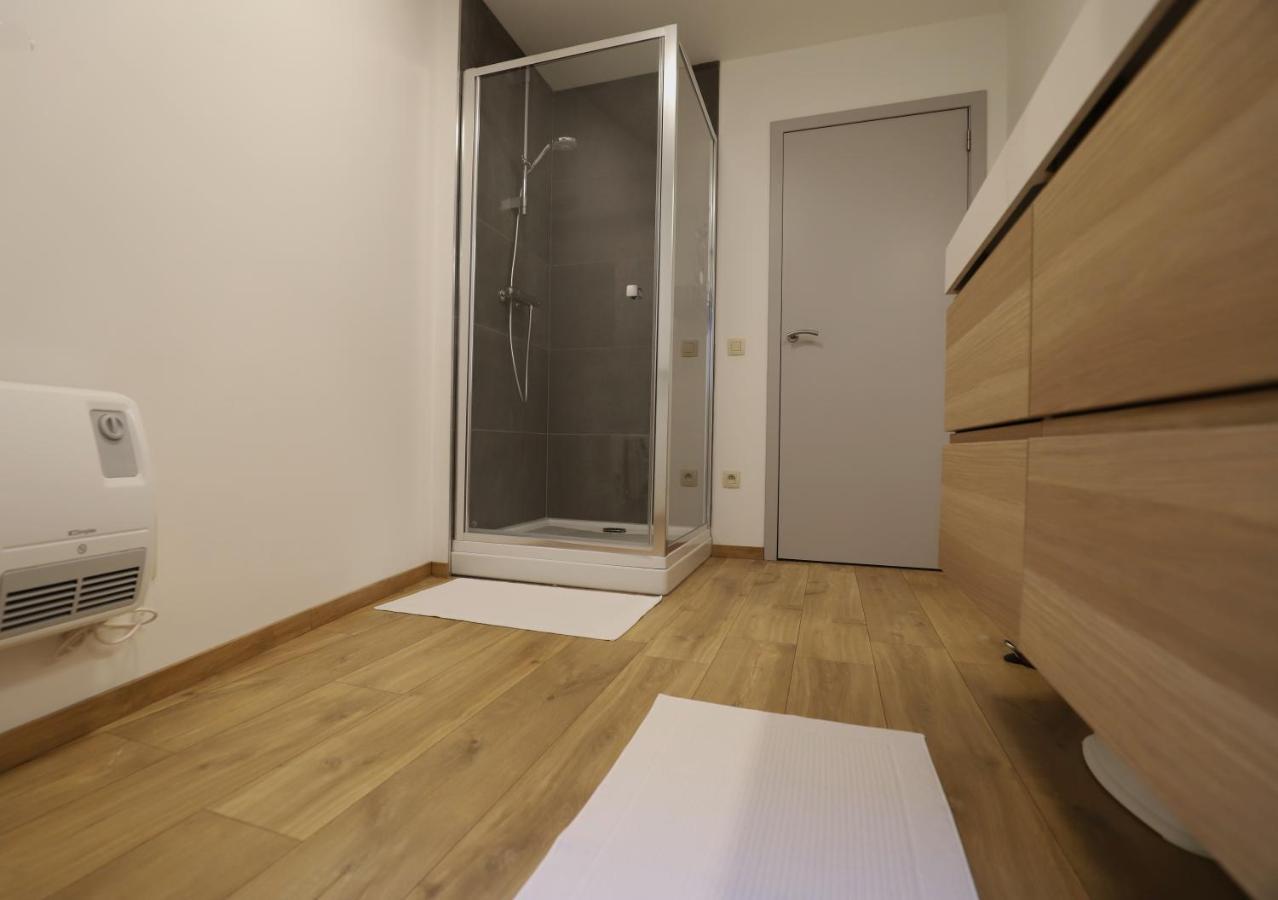 Aux Berges Du Bocq Villa Yvoir ภายนอก รูปภาพ