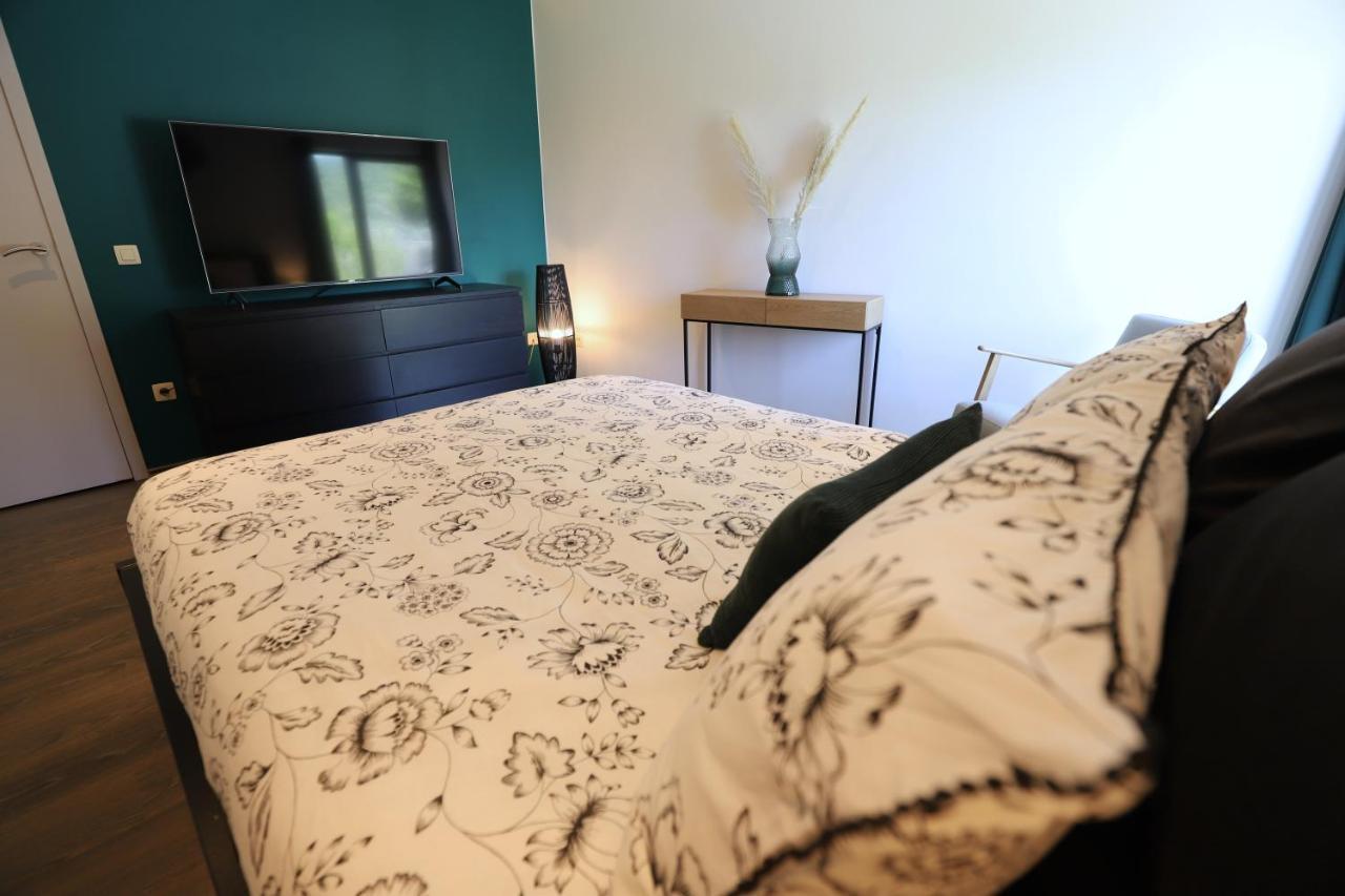 Aux Berges Du Bocq Villa Yvoir ภายนอก รูปภาพ