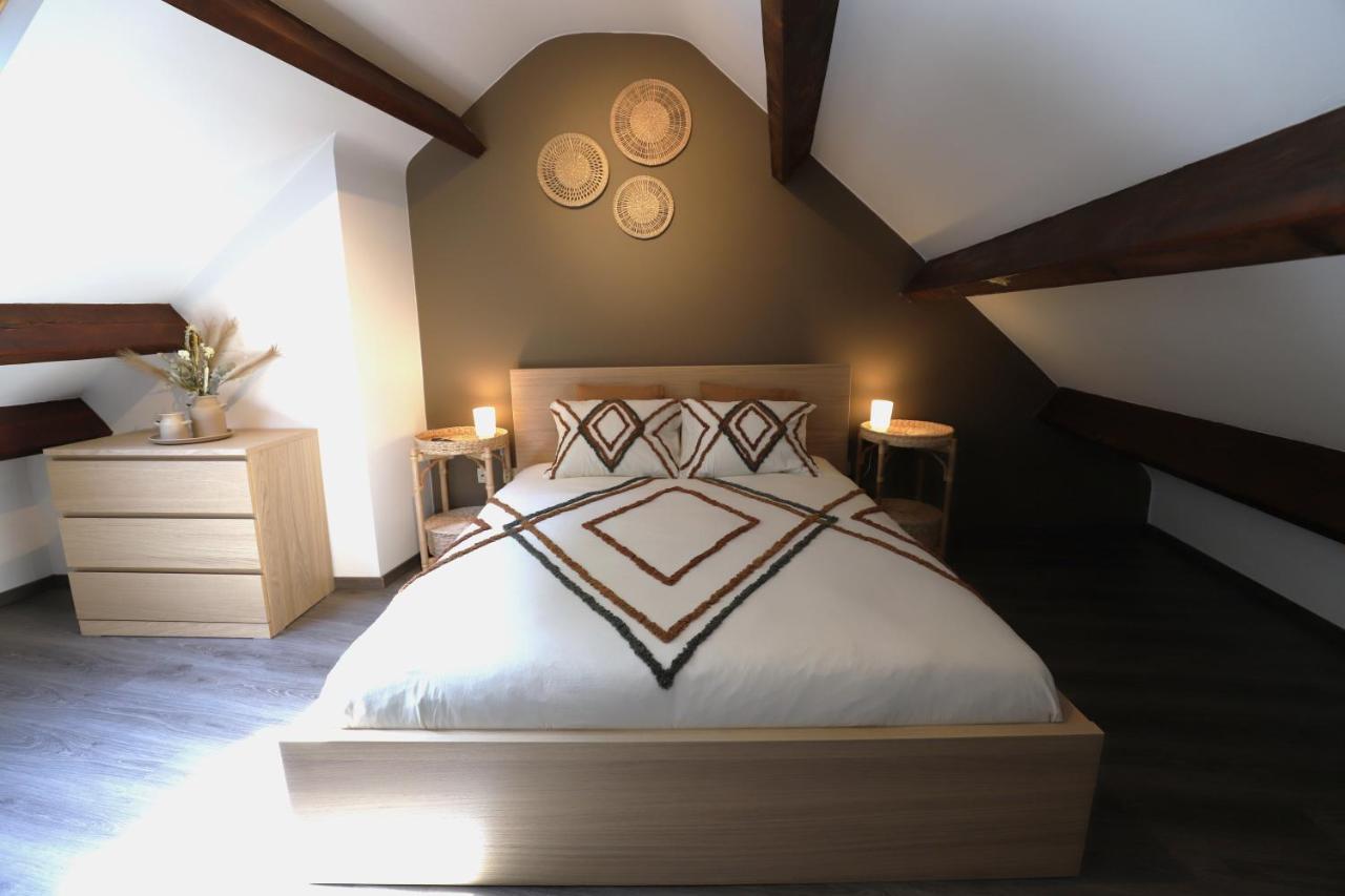 Aux Berges Du Bocq Villa Yvoir ภายนอก รูปภาพ
